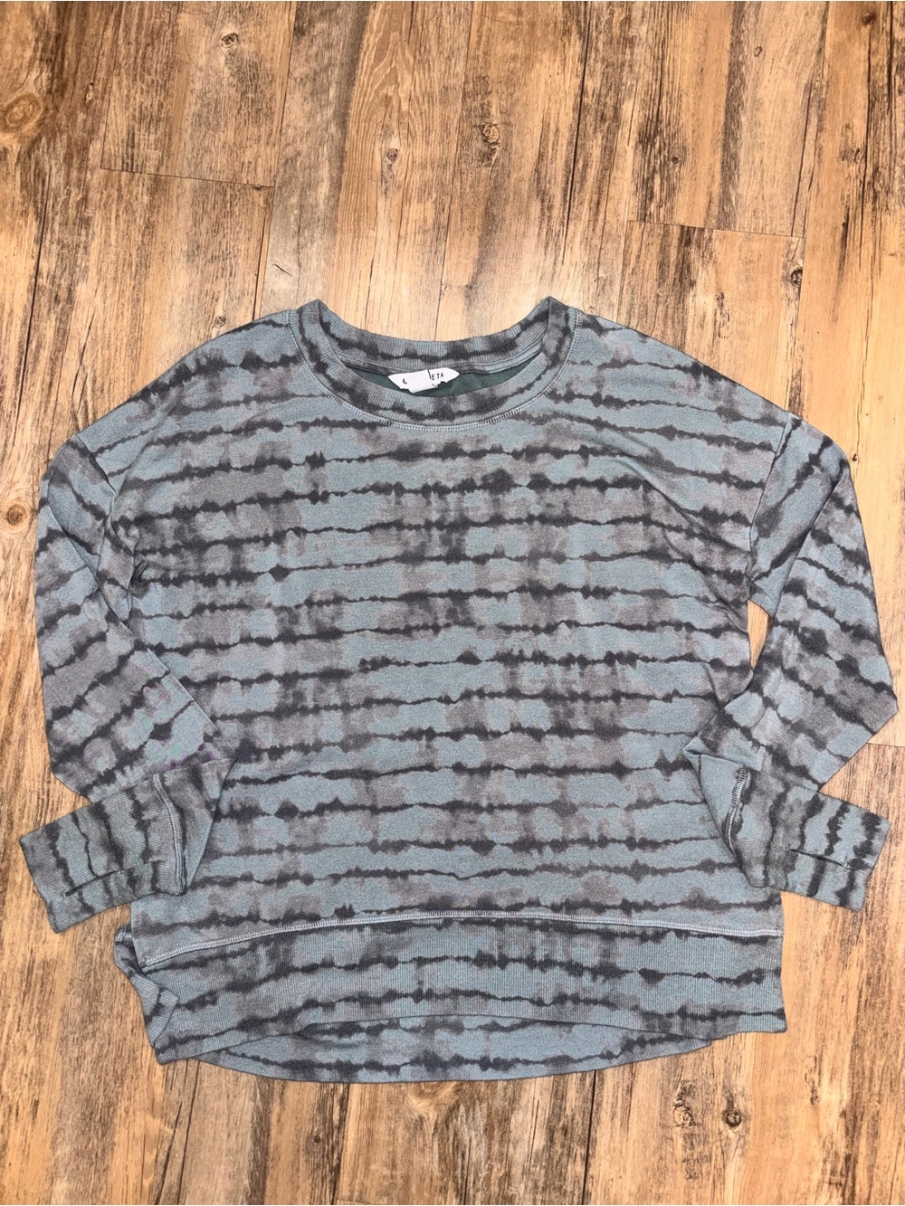 Athleta Blue-Gray Tie-Dye Crewneck Pullover